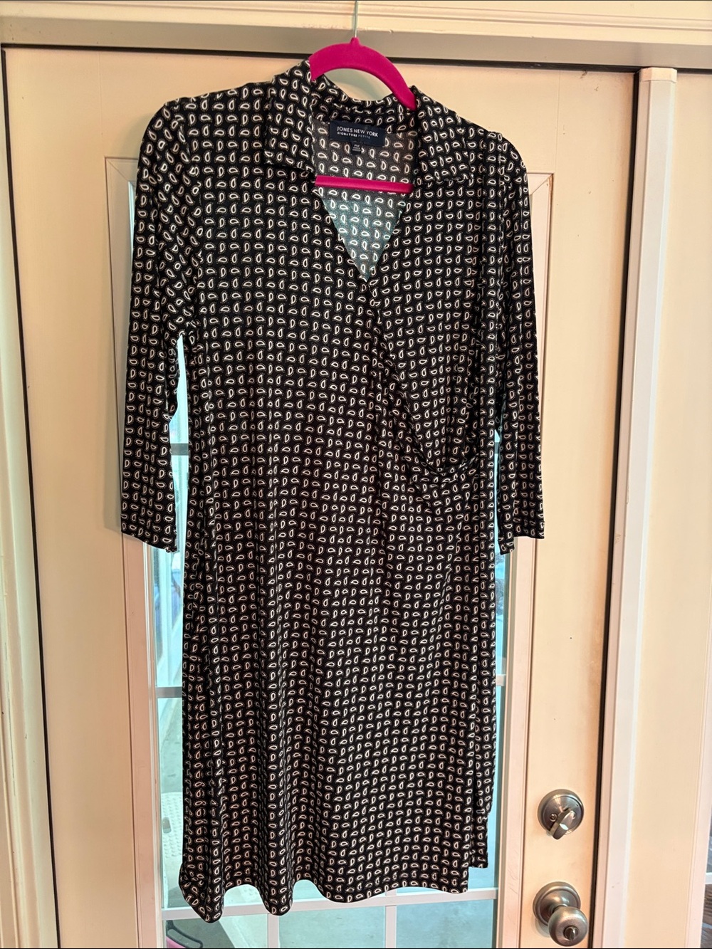 Jones New York Signature Black and White Paisley Faux-Wrap Dress